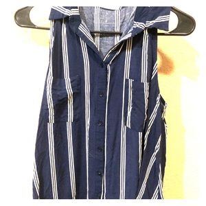 Collared Sleeveless  Striped Blouse
